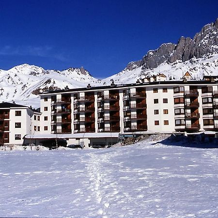 Hotel Nievesol Formigal Exterior foto