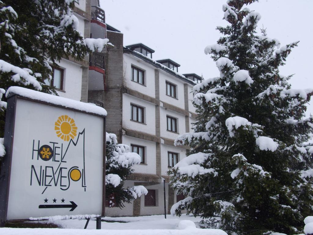 Hotel Nievesol Formigal Exterior foto